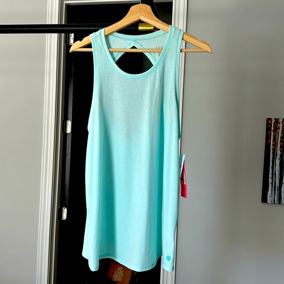 Lilly Pulitzer Tops - Lilly Pulitzer luxletic top size L